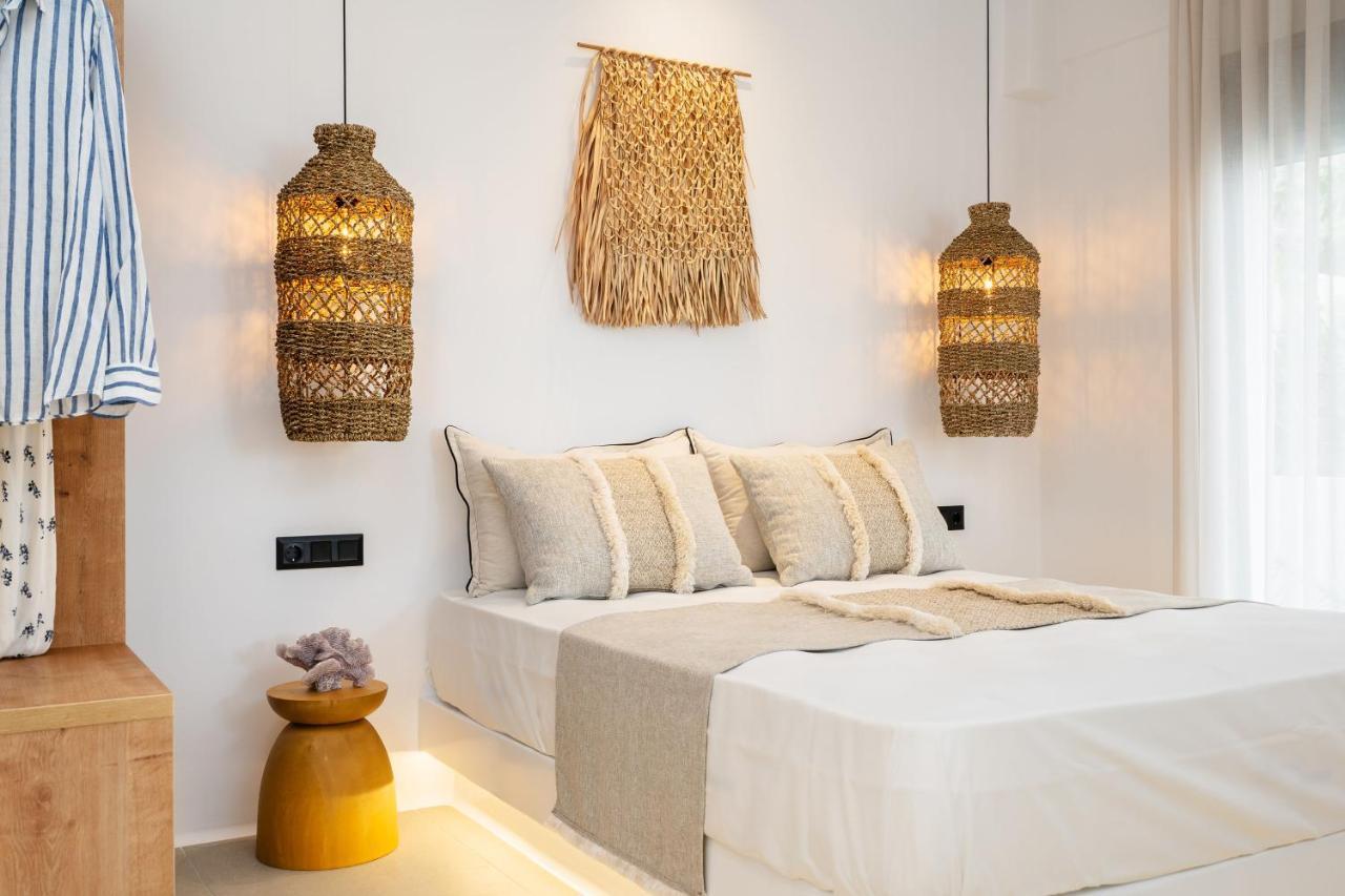 Elvirtus Suites Naxos City Exterior foto