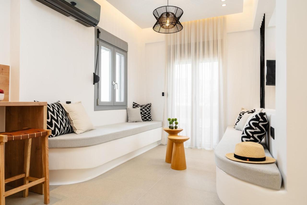 Elvirtus Suites Naxos City Exterior foto