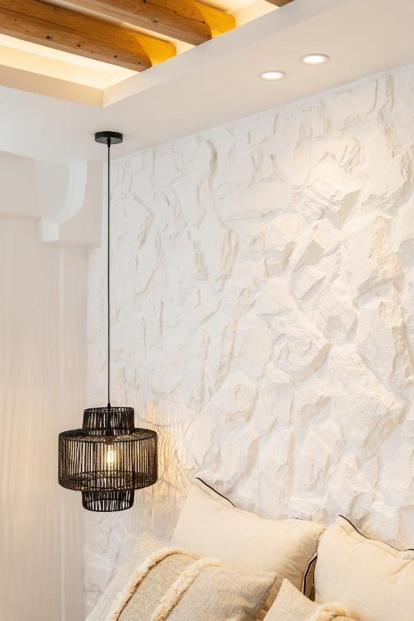 Elvirtus Suites Naxos City Exterior foto